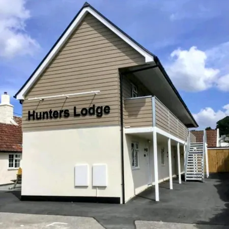 Hunters Lodge-3