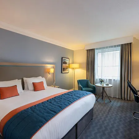 Leonardo Royal Hotel Brighton Waterfront-2