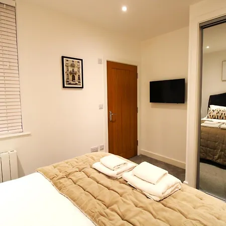 No 10 @Short Stays-3