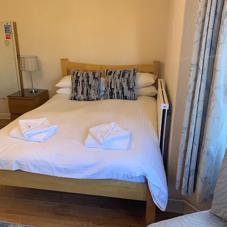 Parkview Guesthouse-2