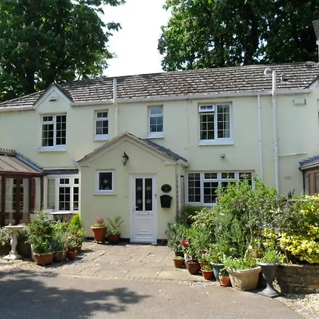 Coach House Cottage-2