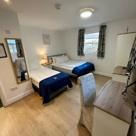 The Tas Suites - Tas Accommodations-2