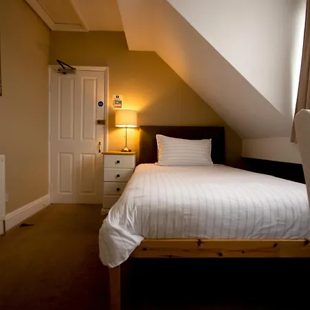 Salamander Guest House-3