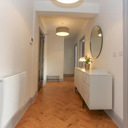Arlington House, Central Apartmant-3