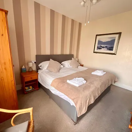 Merritt Guest House B&B-3