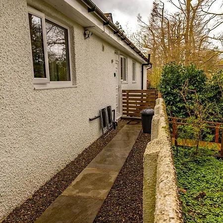 Roger Ground Guest House-3