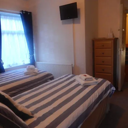Etherleigh Guest House-3
