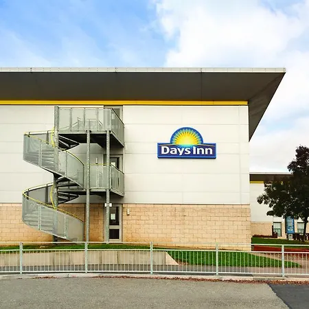 Days Inn Hotel Leicester-3