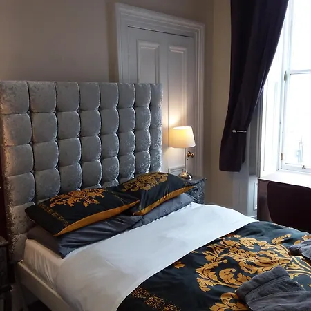 Ivy- Braveheart Guest House-2