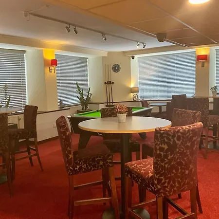 Britannia Inn Glasgow-3