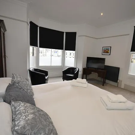 The Chapel House-3