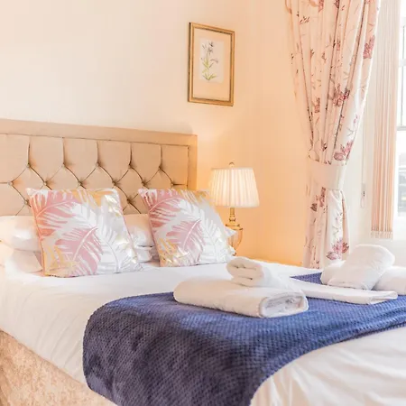 Rayrigg Villa Windermere-3