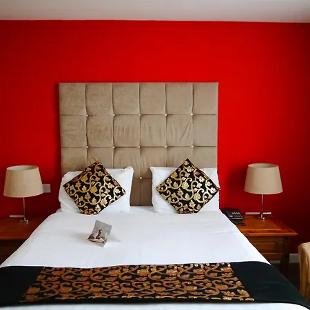 The Pearl Hotel-2