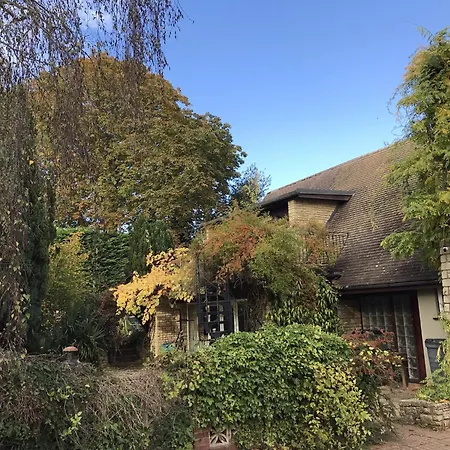Sandford Meadow Guest House-3