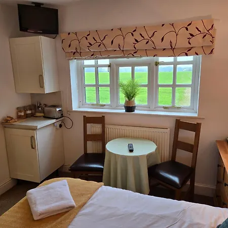 Wayside B&B-3