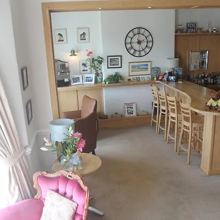 Bryn-Y-Mor Hotel (Adults Only)-3