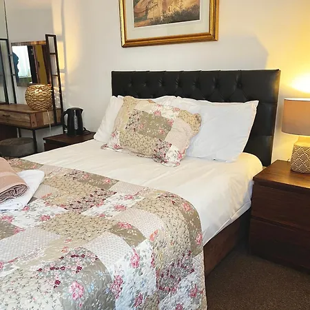 Old Palace Guest House-2