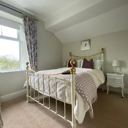 Kenilworth Guest House-2