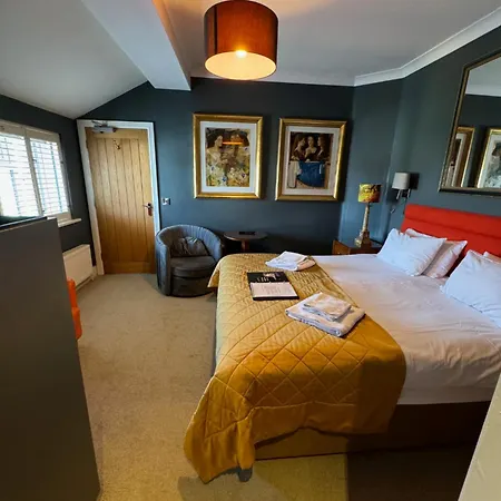 The Pilot Inn-2