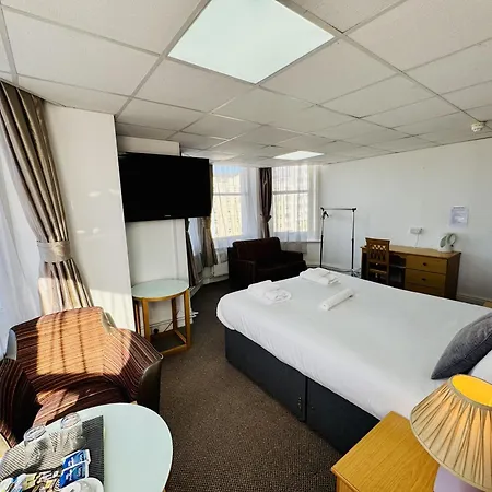 Carlton Court Hotel-2