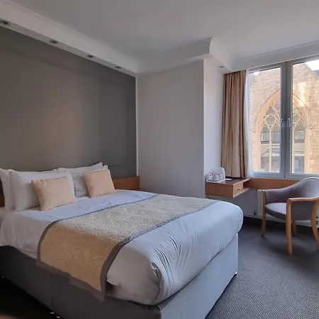 Lancaster Hall Hotel-3