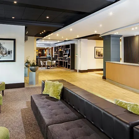 Holiday Inn Peterborough West By Ihg-3