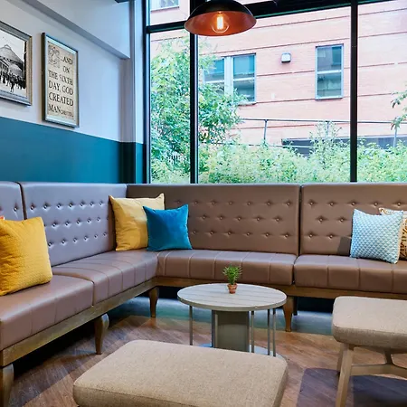 Leonardo Hotel Manchester Central-2