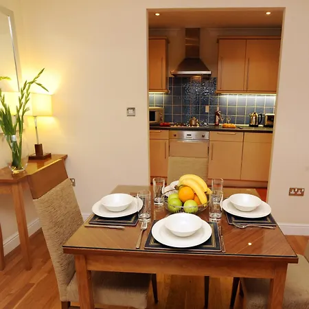 Premier Suites Bristol Redcliffe-2