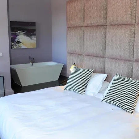 B+B Edinburgh-2