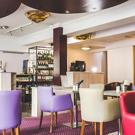The Queensgate Hotel-3