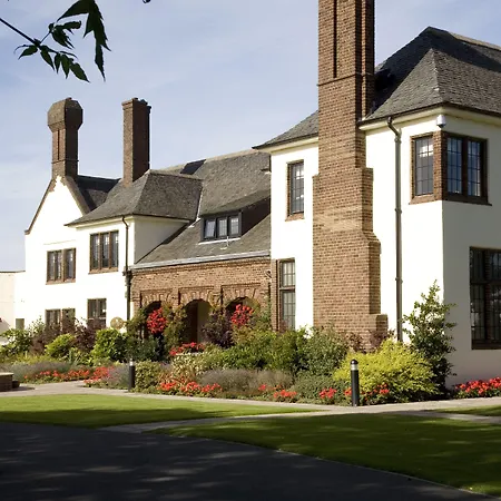 Western House Hotel At Ayr Racecourse-2