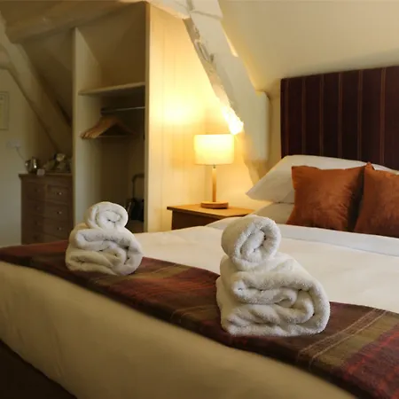 The Colesbourne Inn-3