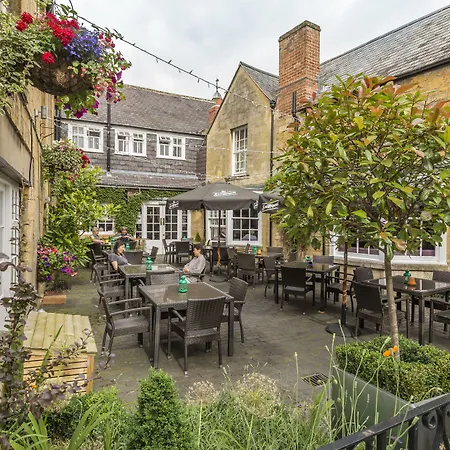 The White Hart Royal, Moreton-In-Marsh, Cotswolds - The Coaching Inn Group-3
