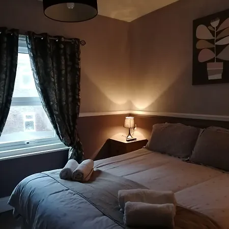 Longcroft Lodge-3