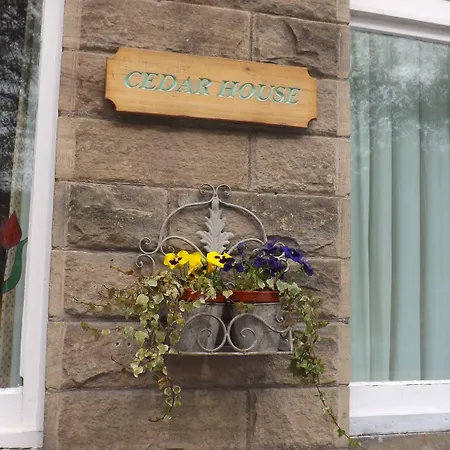 Cedar House B&B-2