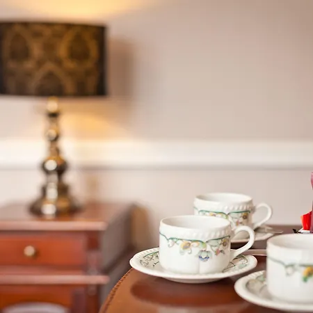Beaumont Windermere - Adults-Only Boutique Guest House- Free Parking & Wellness Access-3