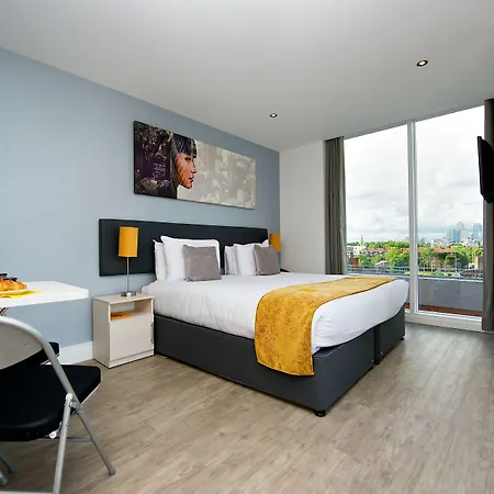 Staycity Aparthotels London Deptford Bridge-2