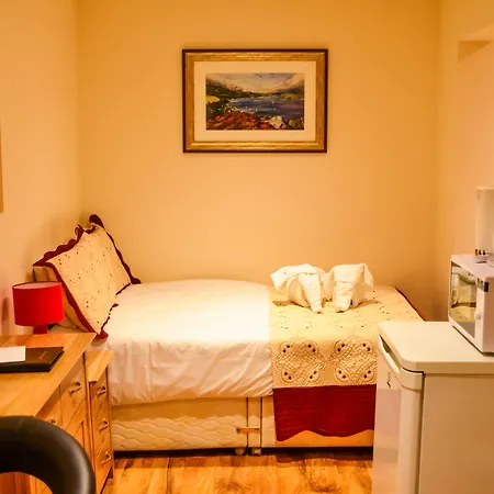 Edinburgh City Suites-2