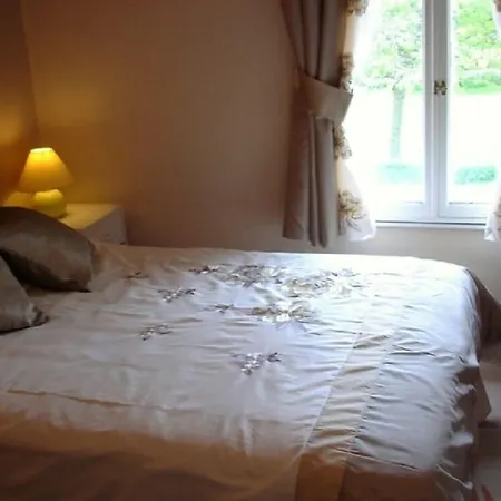 Greenside Guesthouse-3