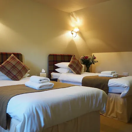 Loch Ness Inn-3