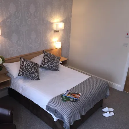 Westlynn Hotel & Apartments Free Parking Near Manchester Centre-2