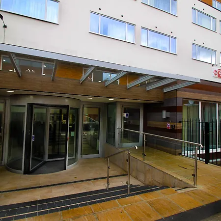 Best Western Plus London Croydon Aparthotel-2
