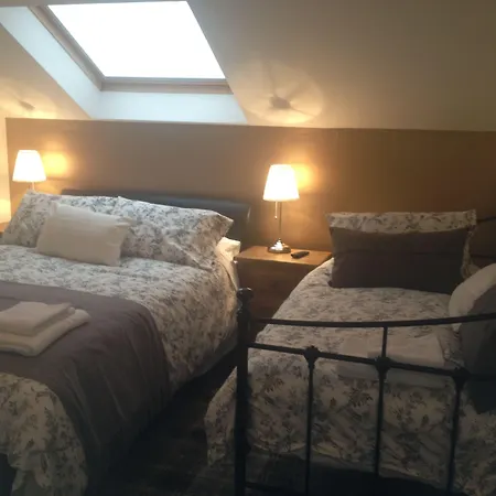 Glengorm Guest House-2