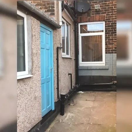 Townhouse @ Balliol Street Stoke-2