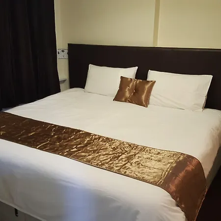Portsmouth Budget Hotels - All Rooms Are En-Suite-2