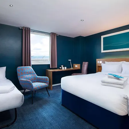 Travelodge Edinburgh Cameron Toll-2