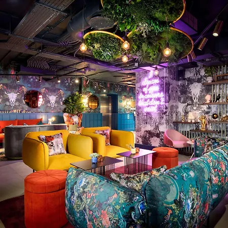 Yotel Manchester Deansgate-2