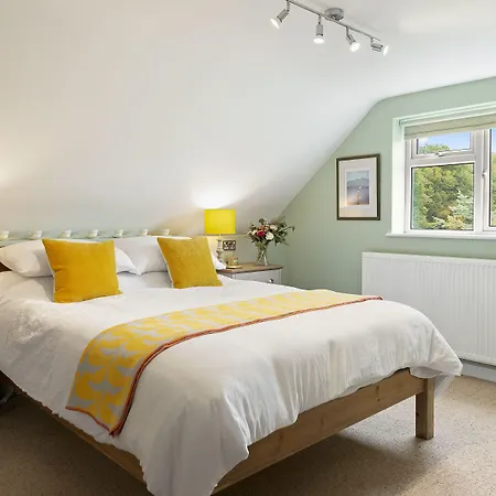 Chambers Place-3