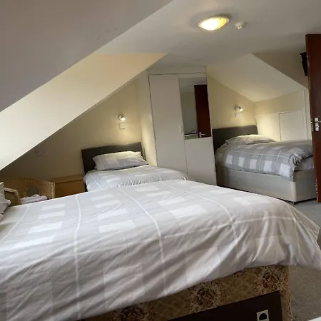 Lamplighter Guesthouse-2