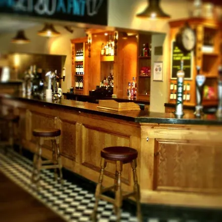 The Admiral Cunningham Hotel-2